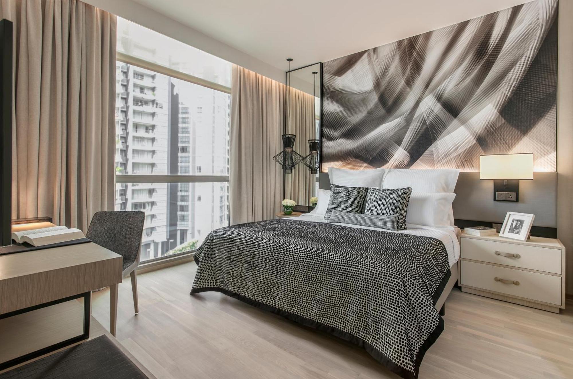 Premier One-Bedroom Suite