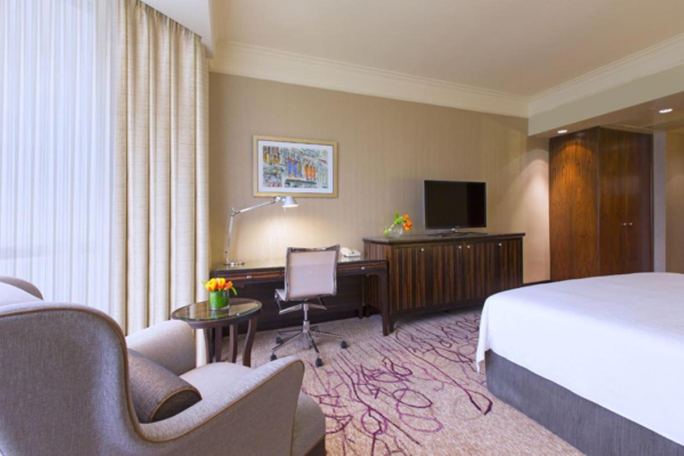 Deluxe King Room,1498798348:JPEG