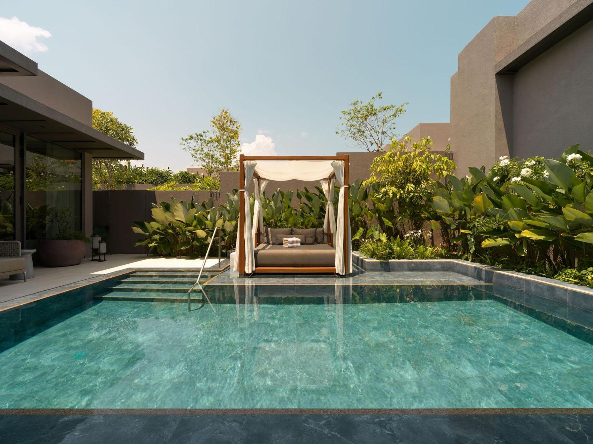 Signature One-Bedroom Villa Pool 2 Single Beds