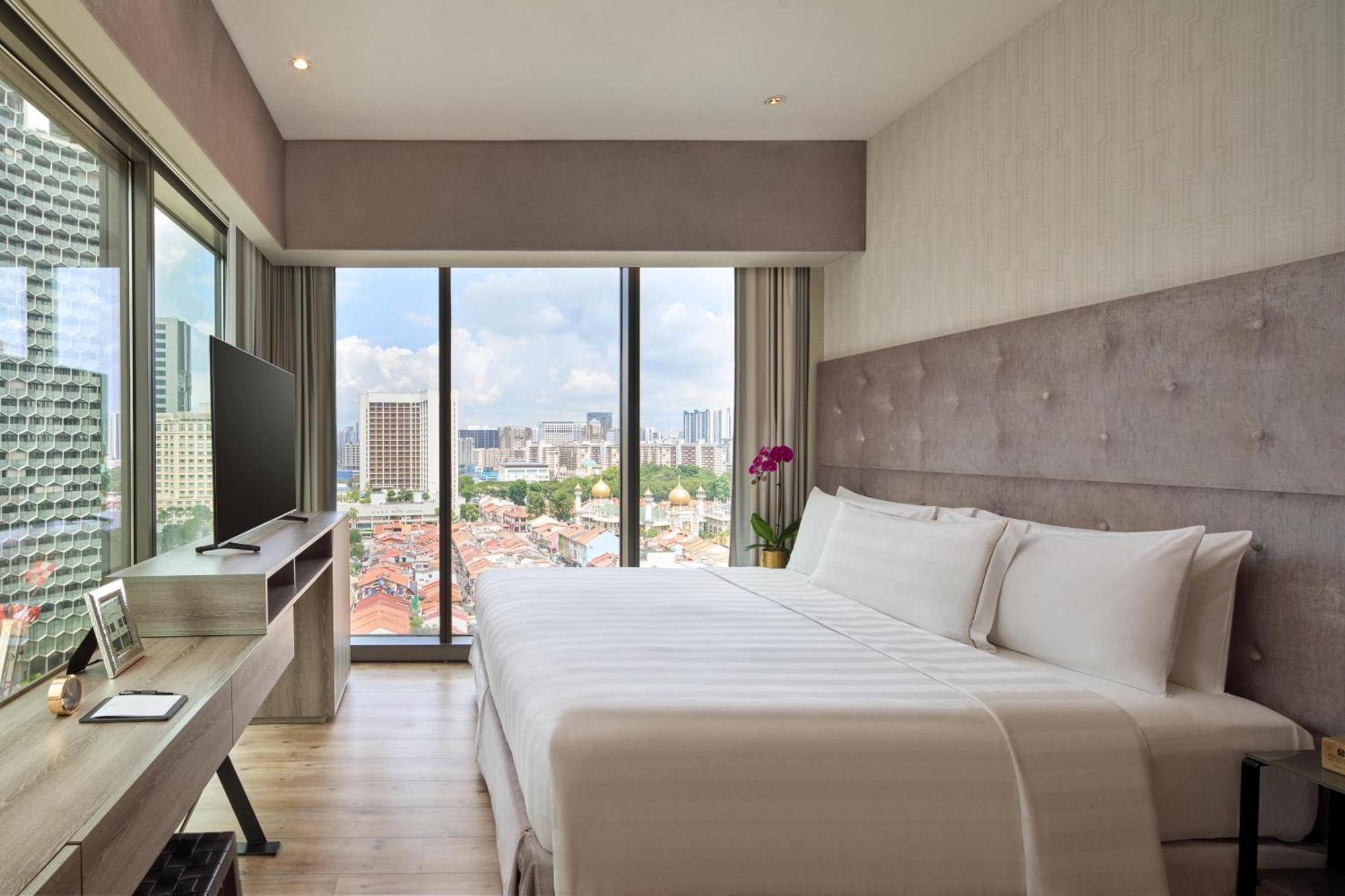 Premium One-Bedroom Apartment City View