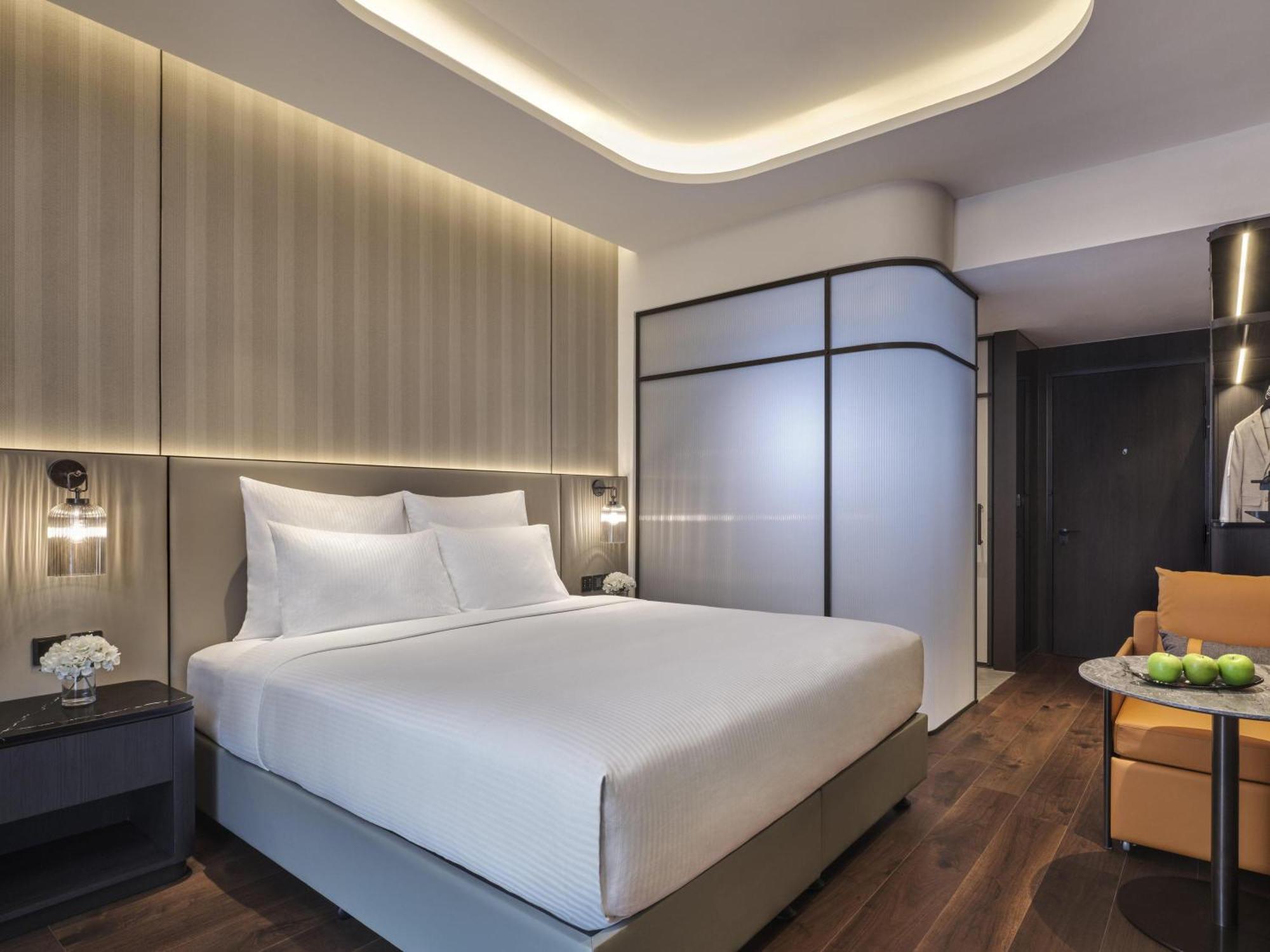 Executive King Room Lounge Access High Floor