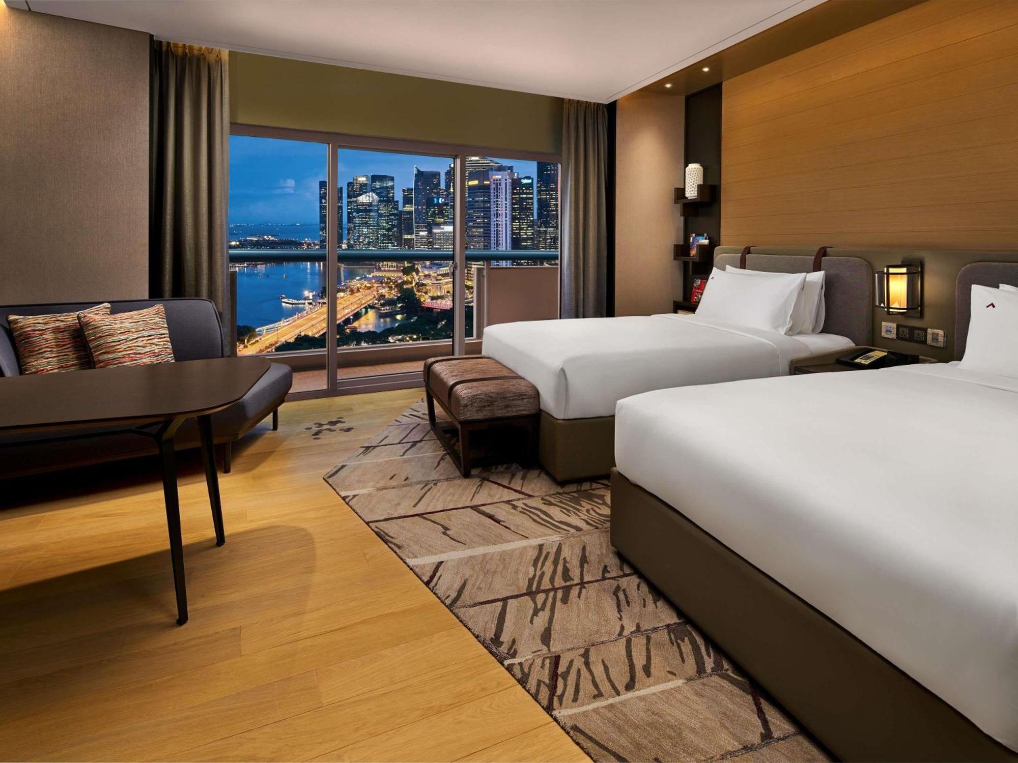Executive Marina Bay 2 Doubles L65 Lounge Access High Floor Balcony Marina Bay View