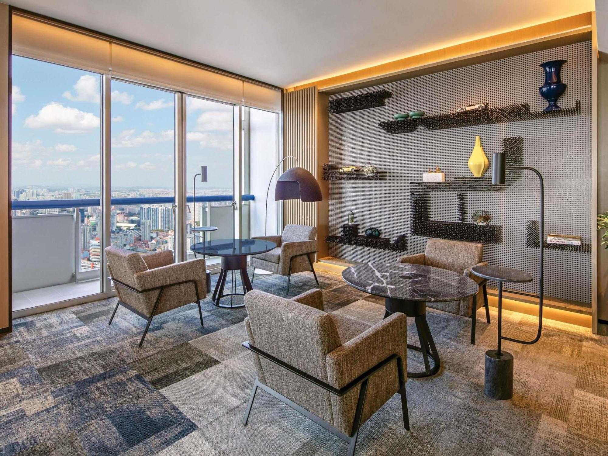 Crest King Suite Marina Bay View High Floor Lounge Access Two Balconies