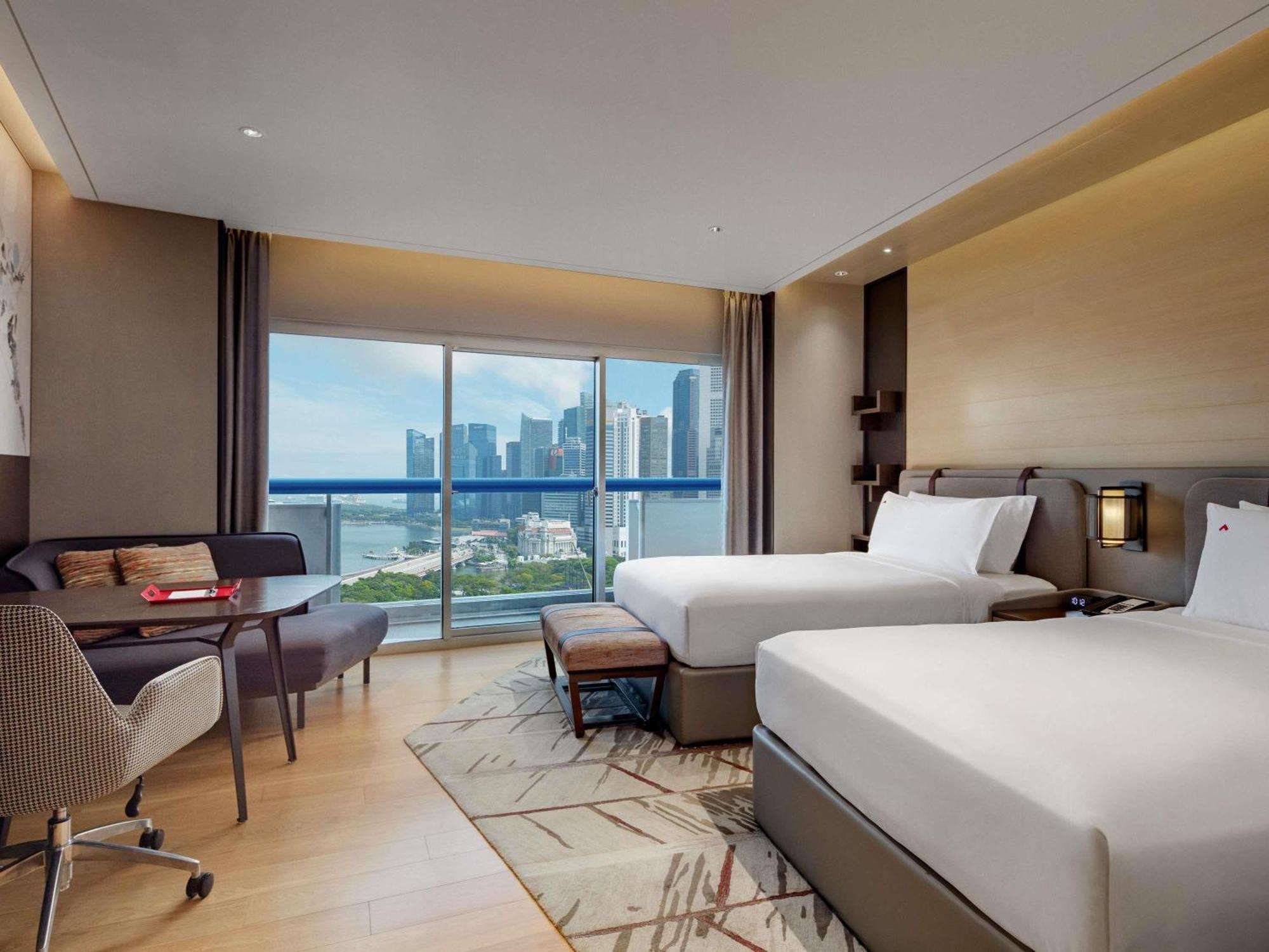 Executive Marina Bay 2 Doubles L65 Lounge Access High Floor Balcony Marina Bay View