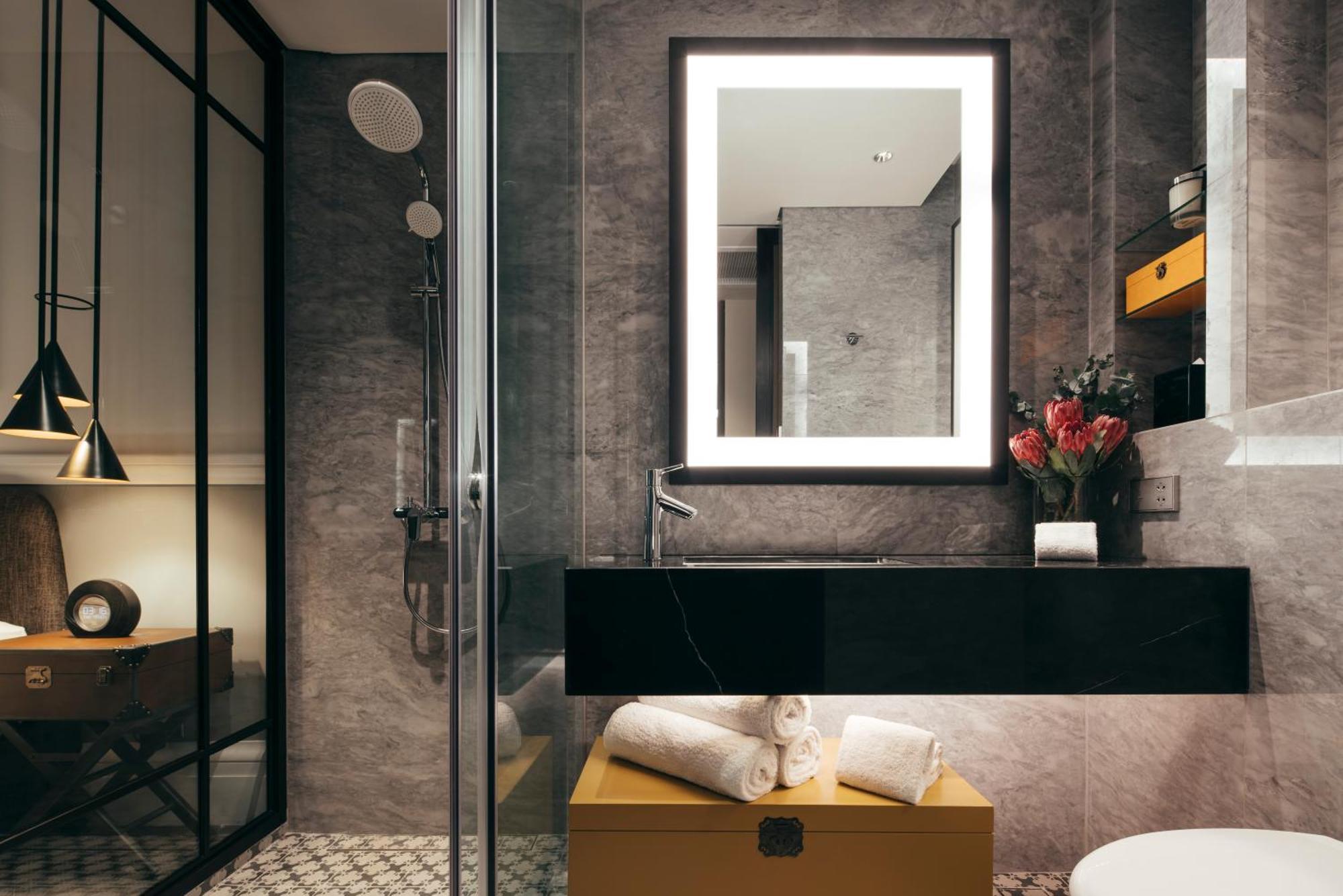 Club Deluxe Room