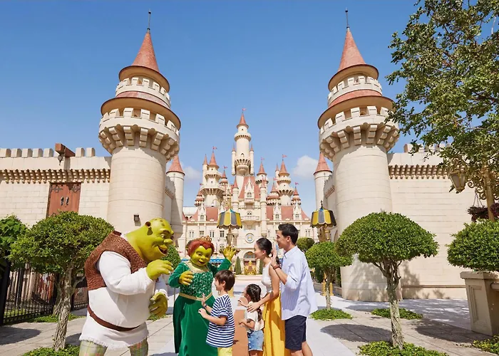 5 Star Hotels Singapores World Sentosa - Equarius