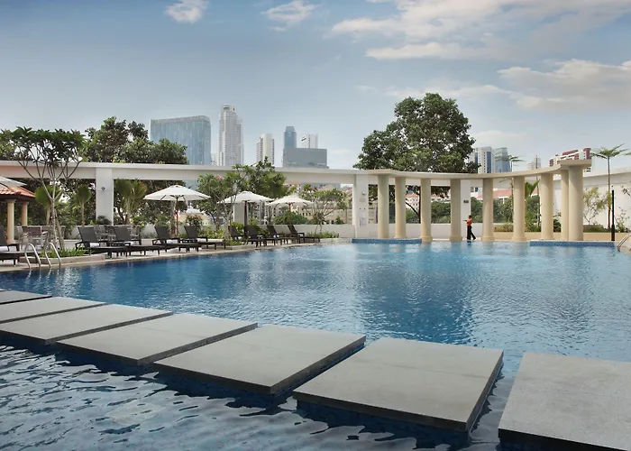 The Robertson House By The Crest Collection Hotel